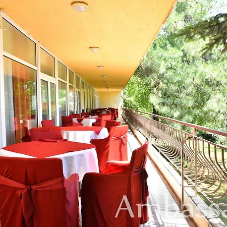 酒店 Ambassador 3*