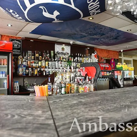 Hotel Ambassador - Free Parking 3*