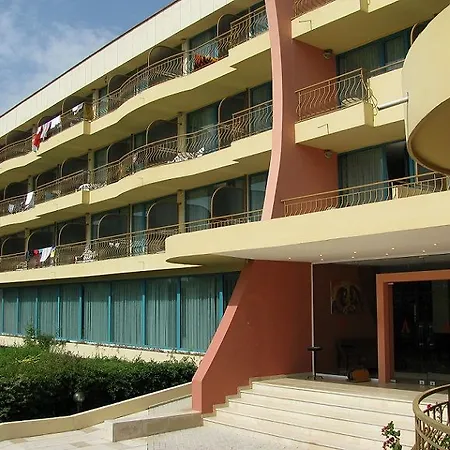 Ambassador - Free Parking Nisipurile de Aur