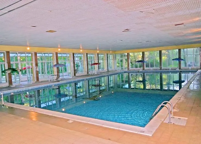 Hotel Ambassador - Free Parking Hotel