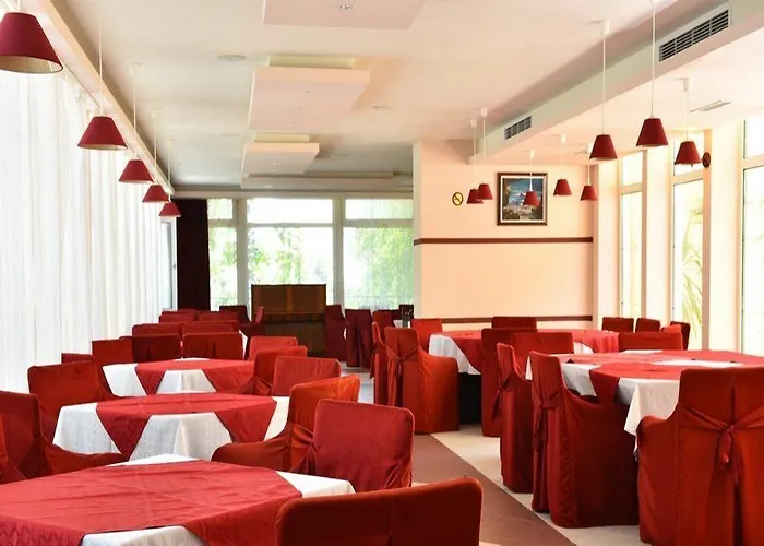 Hotel Ambassador - Free Parking Hotel Złote Piaski