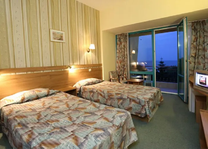 Hotel Ambassador - Free Parking Złote Piaski