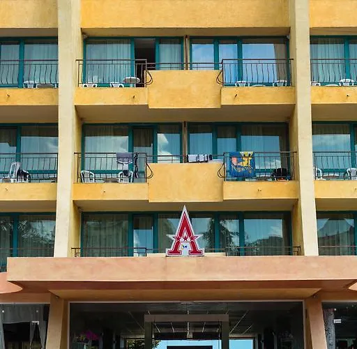 Hotel Hotel Ambassador - Free Parking