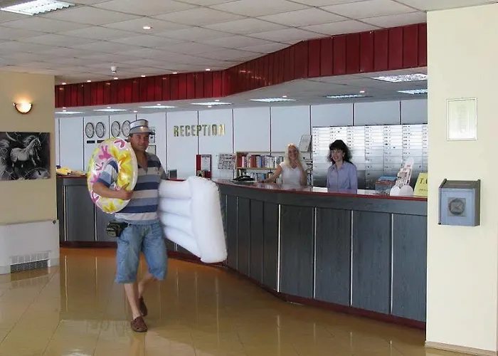 Hotel Hotel Ambassador - Free Parking