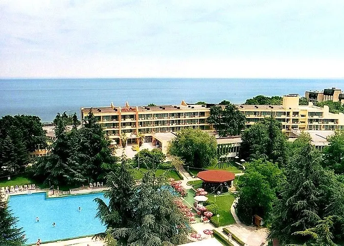 Hotel Hotel Ambassador - Free Parking 3*