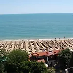 Hotel Ambassador - Free Parking