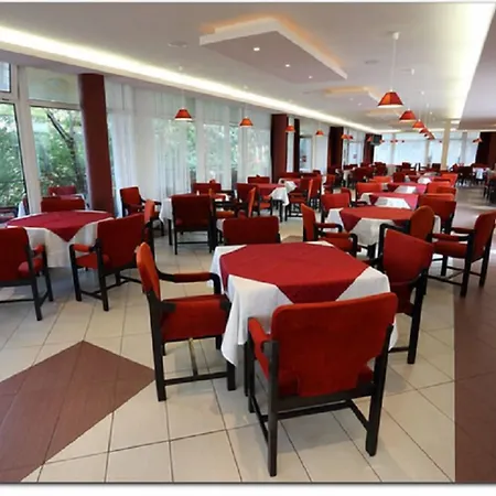 Ambassador - Free Parking Golden Sands