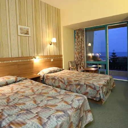 Ambassador - Free Parking Golden Sands