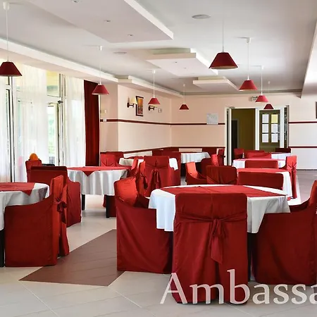 Ambassador - Free Parking Хотел Златни пясъци