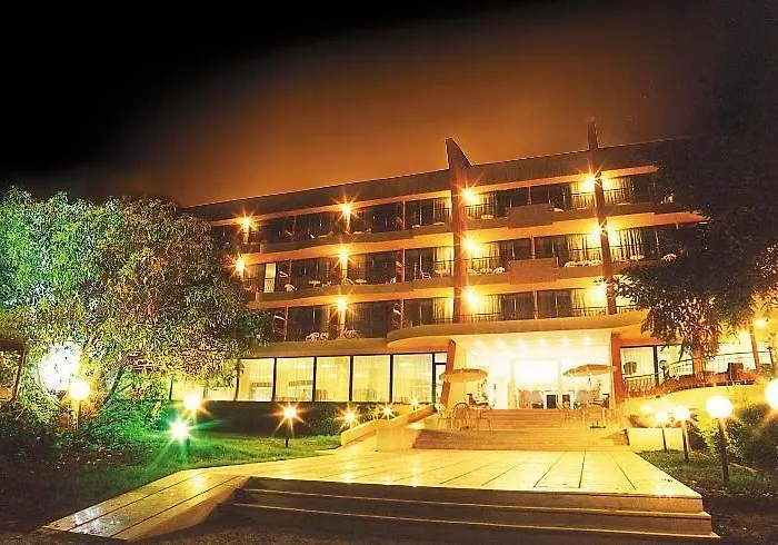 Hotel Ambassador - Free Parking Hotel